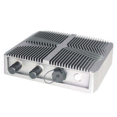 Processador central do Gen de I7 Celeron o 8o encaixou o mini PC Fanless industrial completamente impermeável